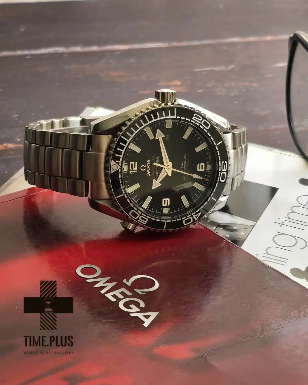 ساعت امگا مردانه Seamaster Planet Ocean — تصویر ۴