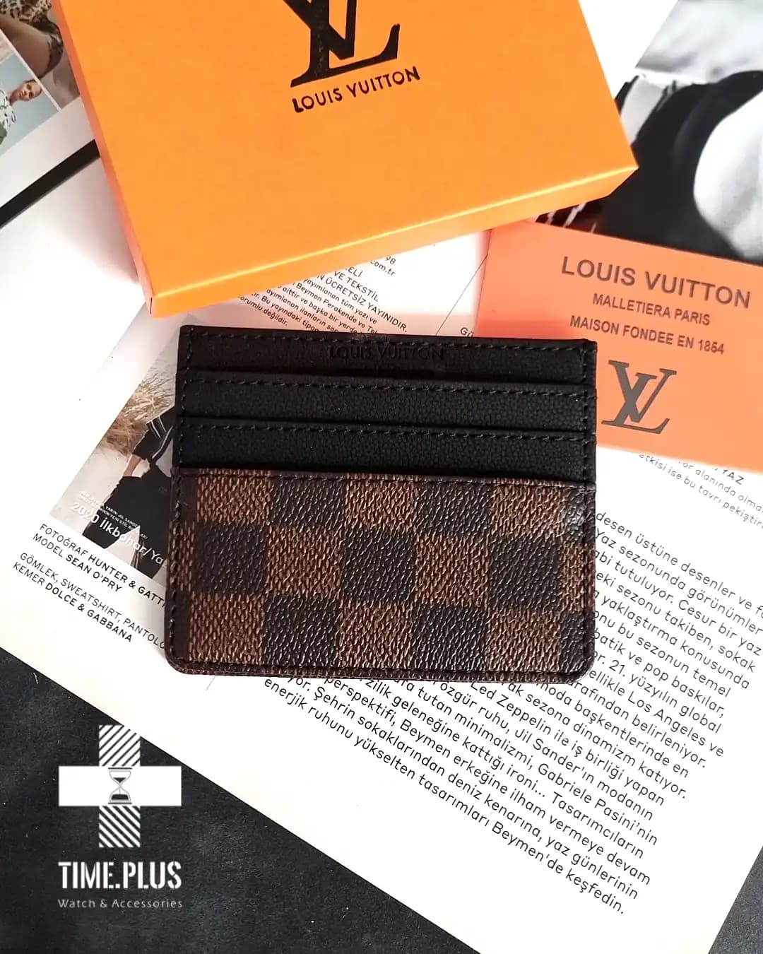 جاکارتی ورقه ای قهوه ای Louis Vuitton — تصویر ۴
