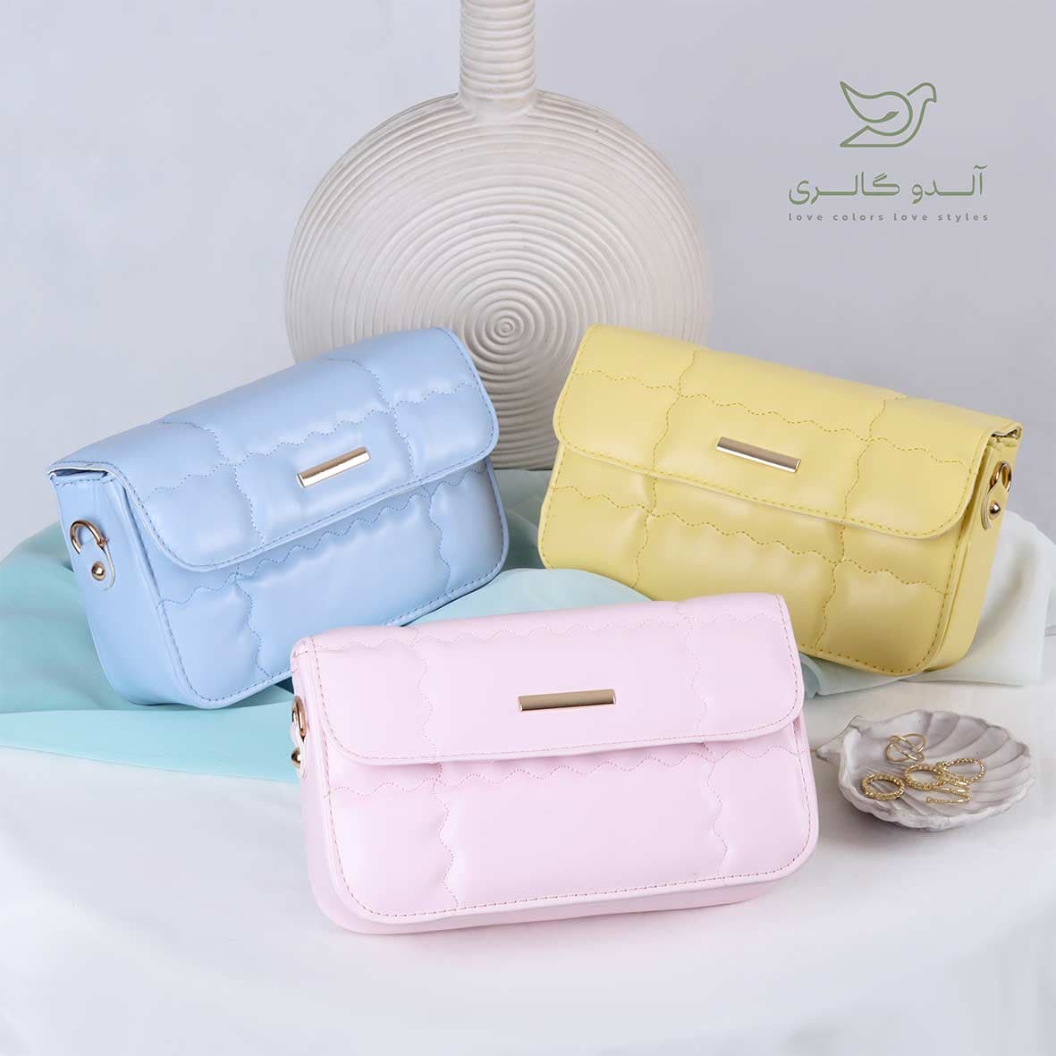 کیف دوشی کارلی — تصویر ۶