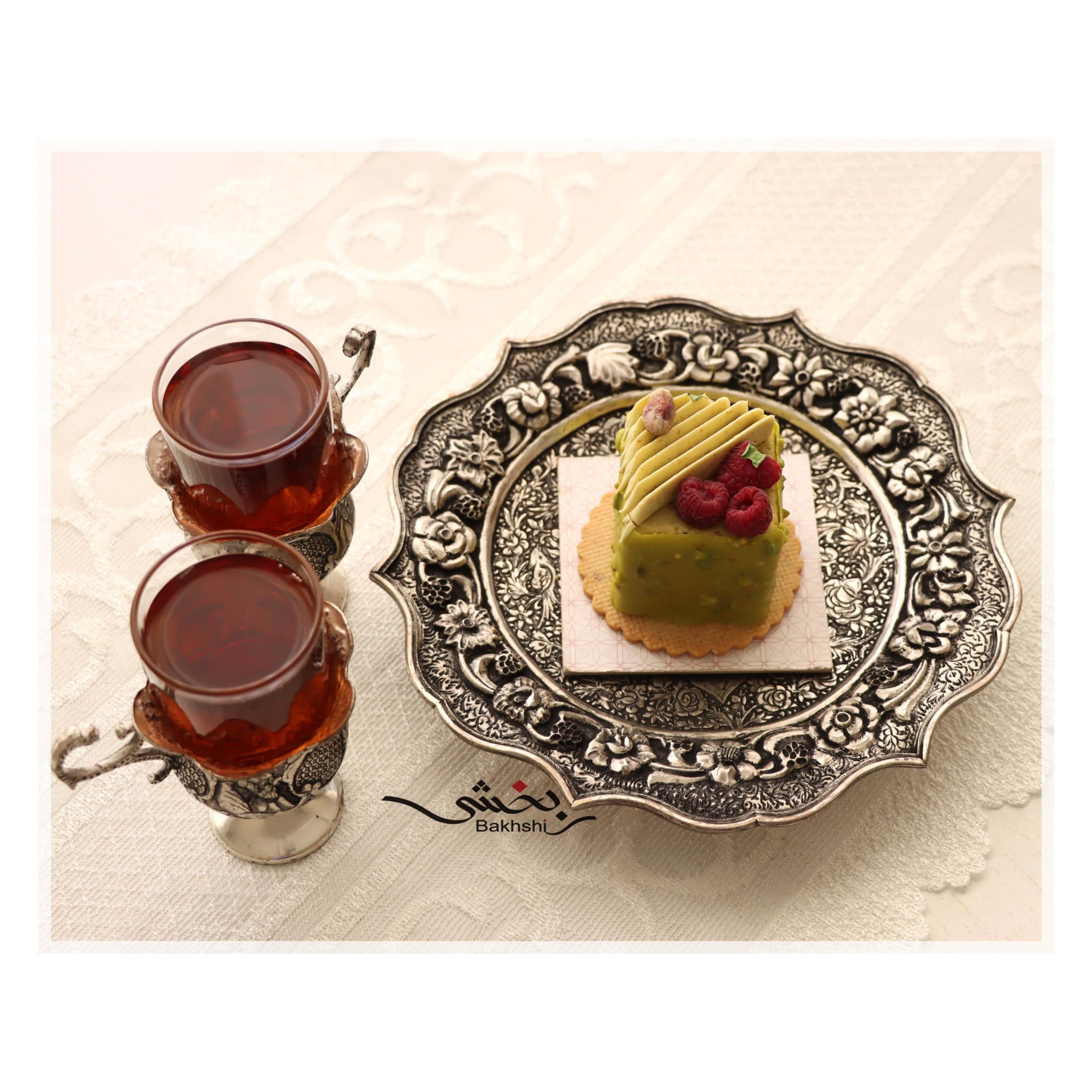 شیرینی خوری نقره قلم گل برجسته درجه یک _ عیار 90% _ 381.7 گرم