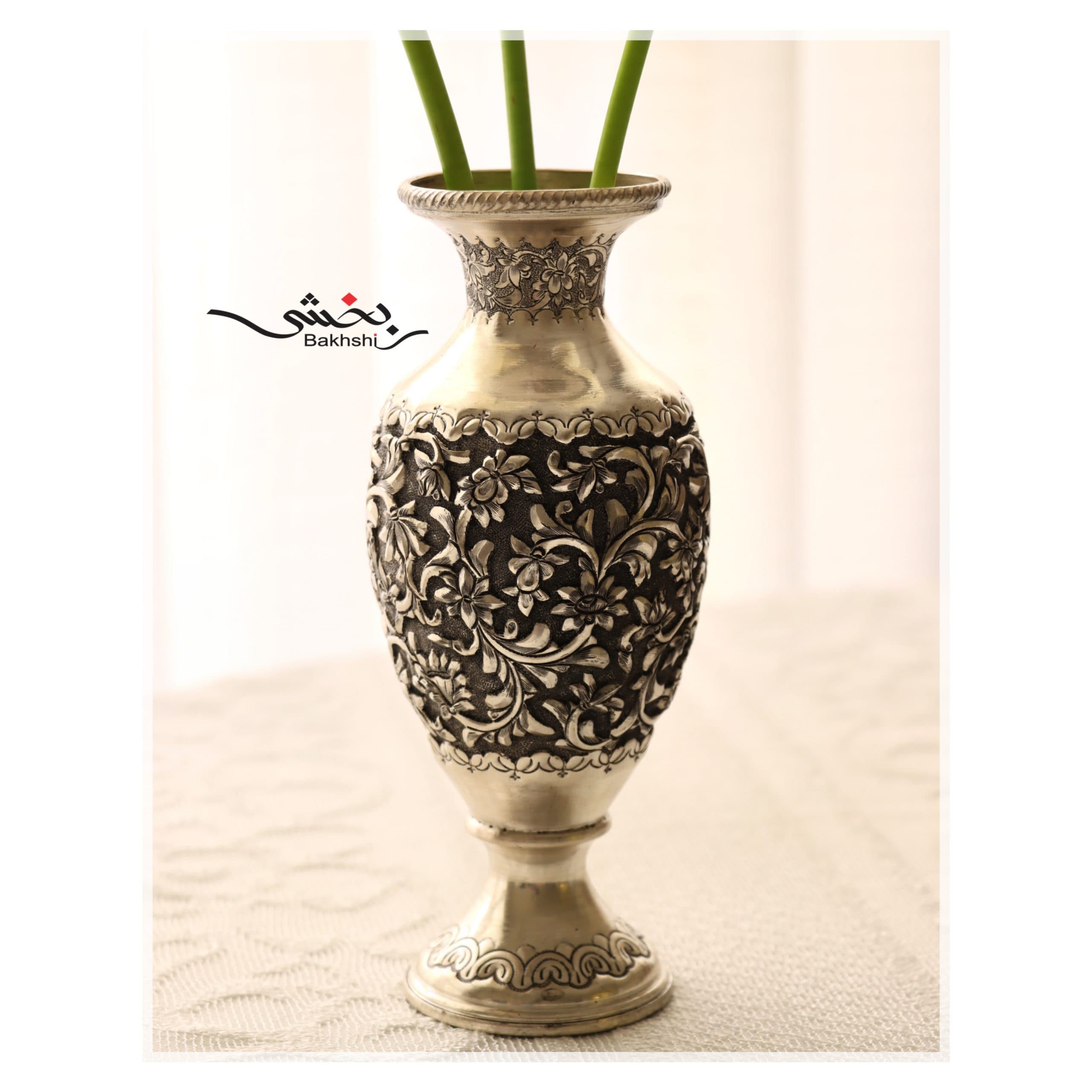گلدان نقره قلم گل برجسته درجه یک _ عیار 90% _ 335.8 گرم