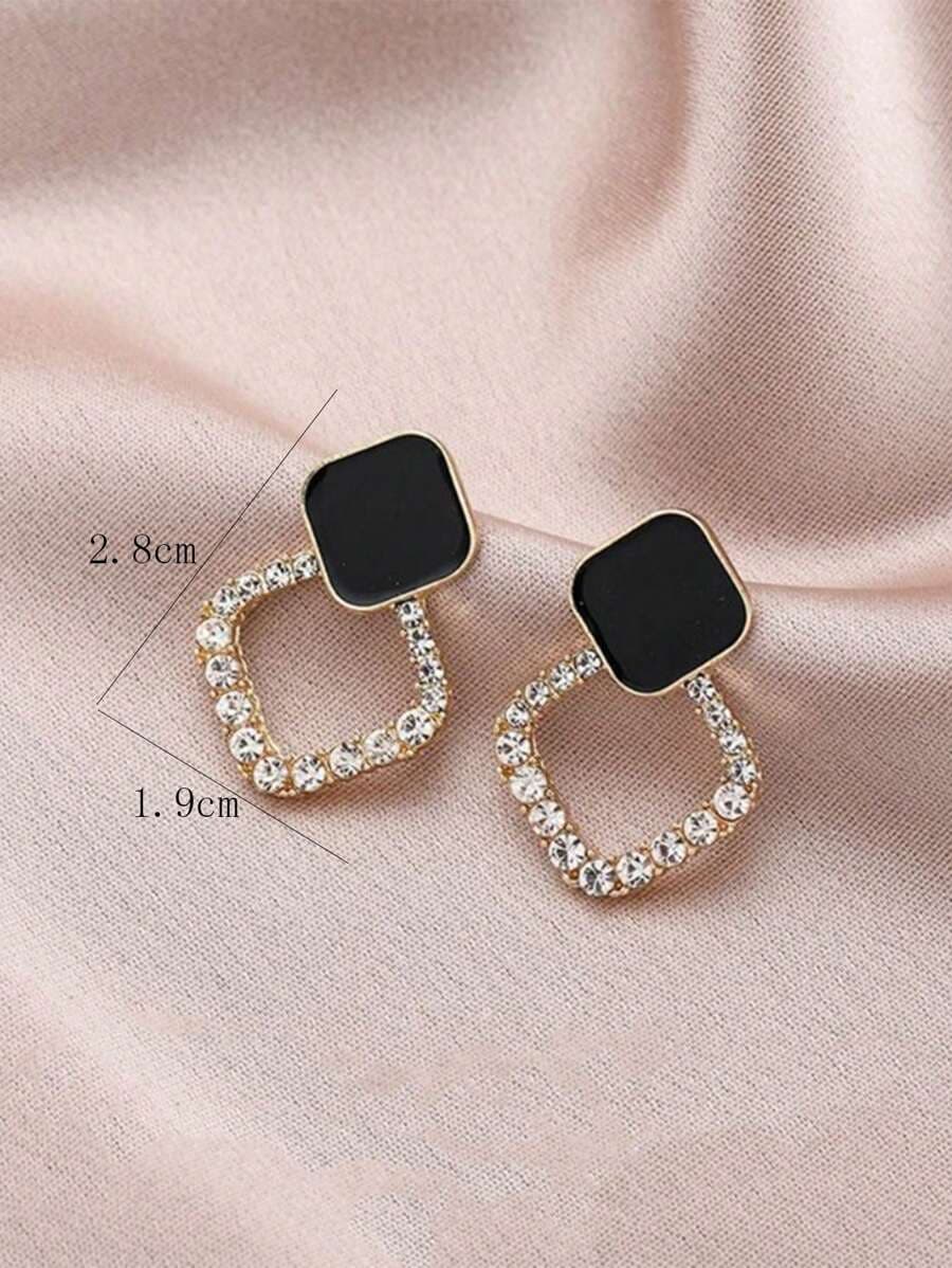 گوشواره میخی مدل Double Rhombus — 1 جفت — تصویر ۳