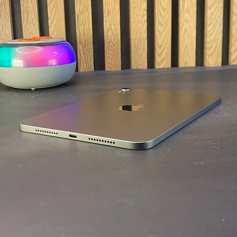آیپد iPad 6th generation 2021 wifi 8 Inch | حافظه 64گیگابایت – کارکرده — تصویر ۵