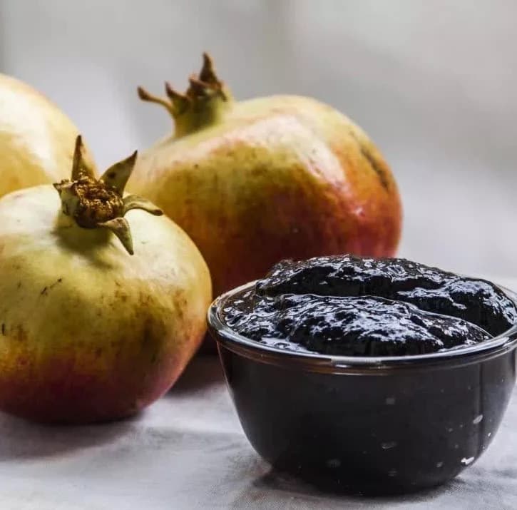 رب انار گوشتی ملس – 1000 گرم