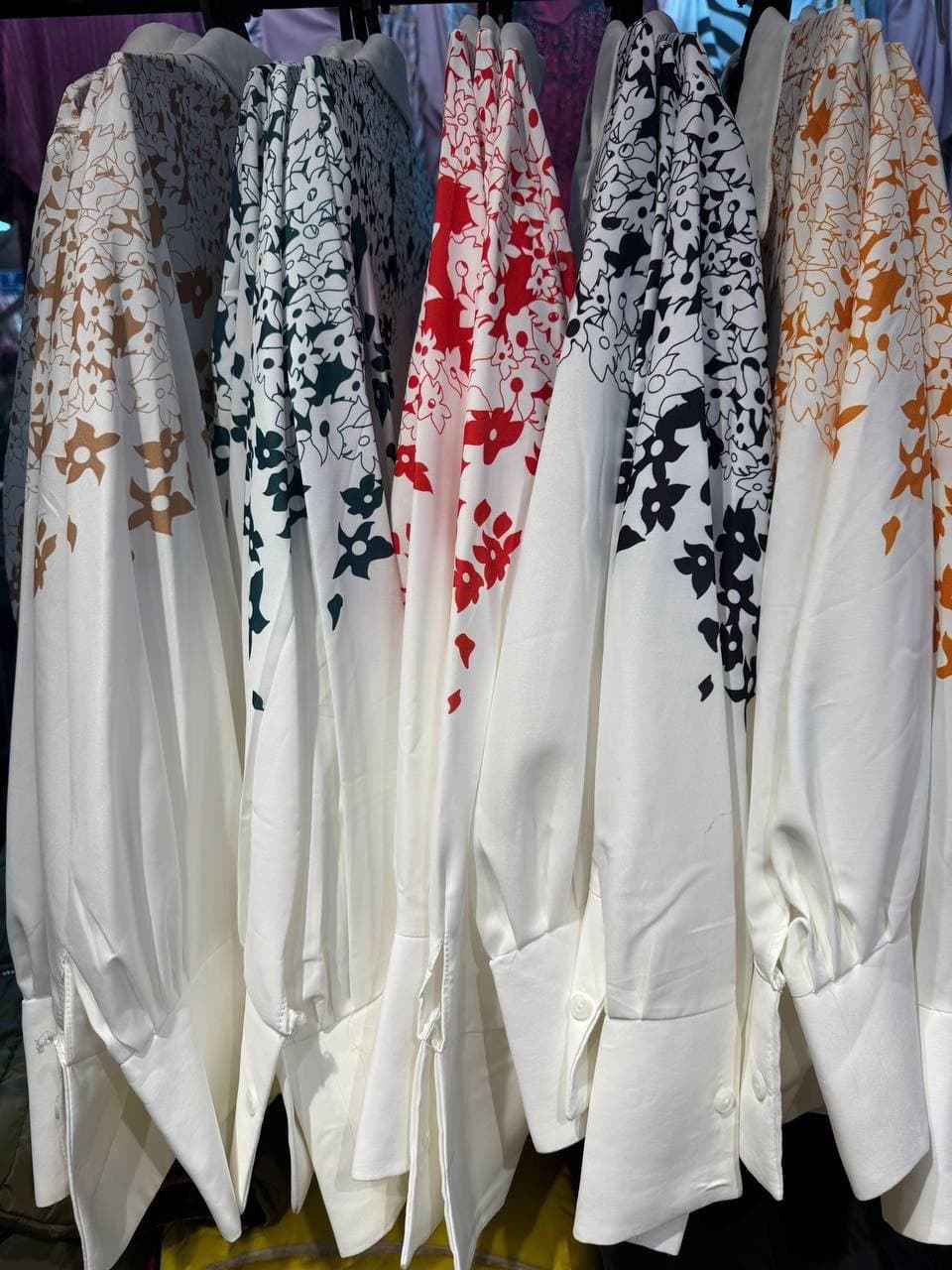 شومیز مدل گلبرگ(پک 4 عددی) — تصویر ۳