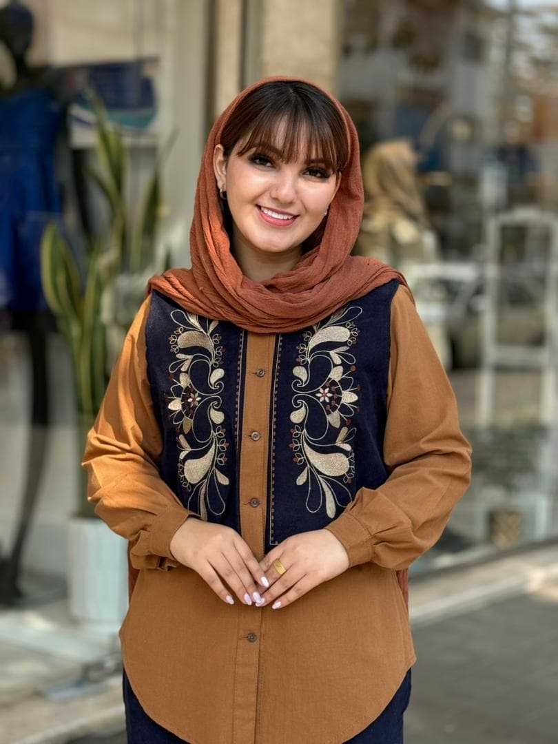 ست دوتکه کلارا سورمه ای حنایی — تصویر ۳