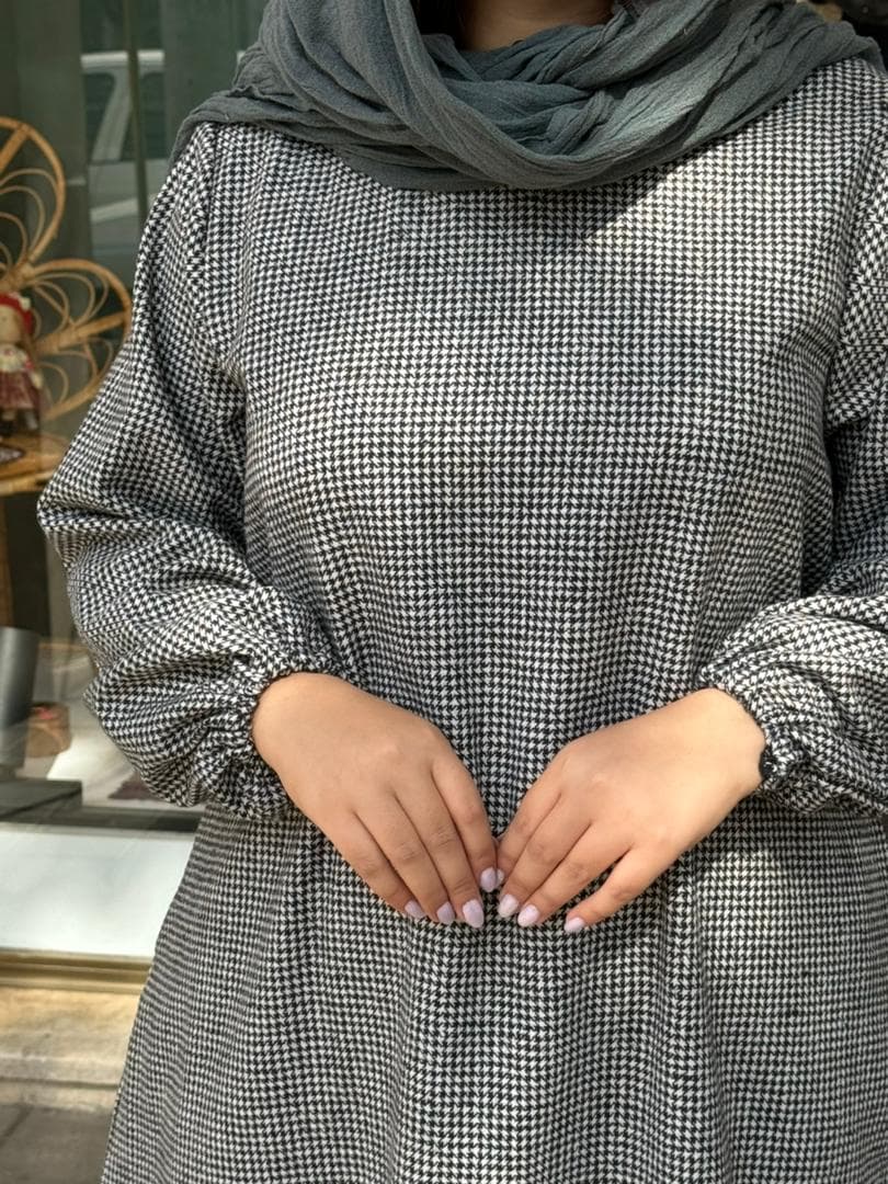 پیراهن رستا سفید مشکی پیچازی ریز — تصویر ۵