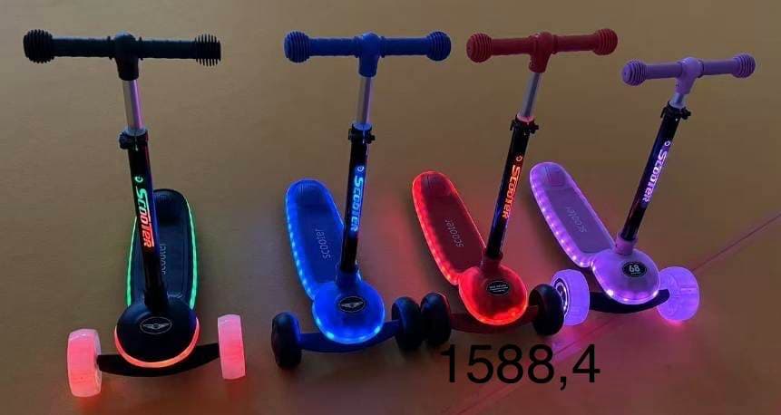 اسکوتر موزیکال چراغدار 1588/4 (وارداتی)