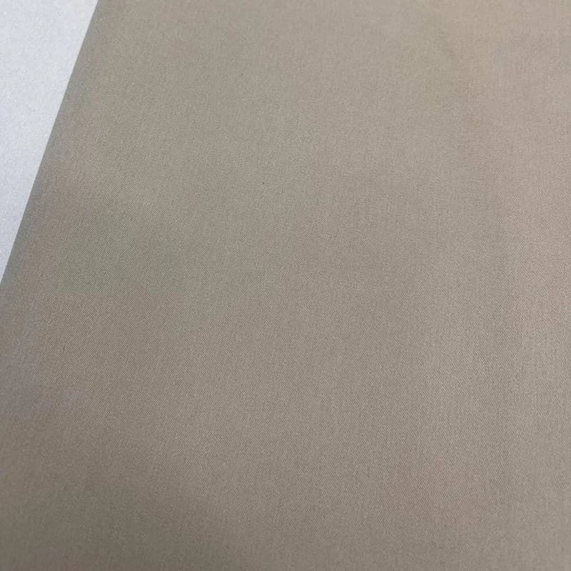 پارچه بارانی کتان کرم روشن