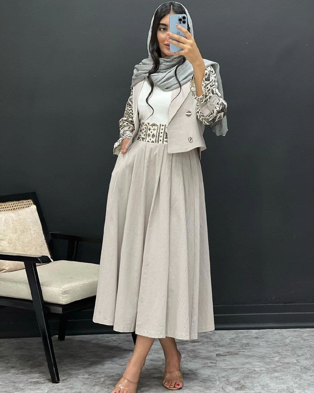 کت و دامن زنانه مدل ایلدا — تصویر ۳
