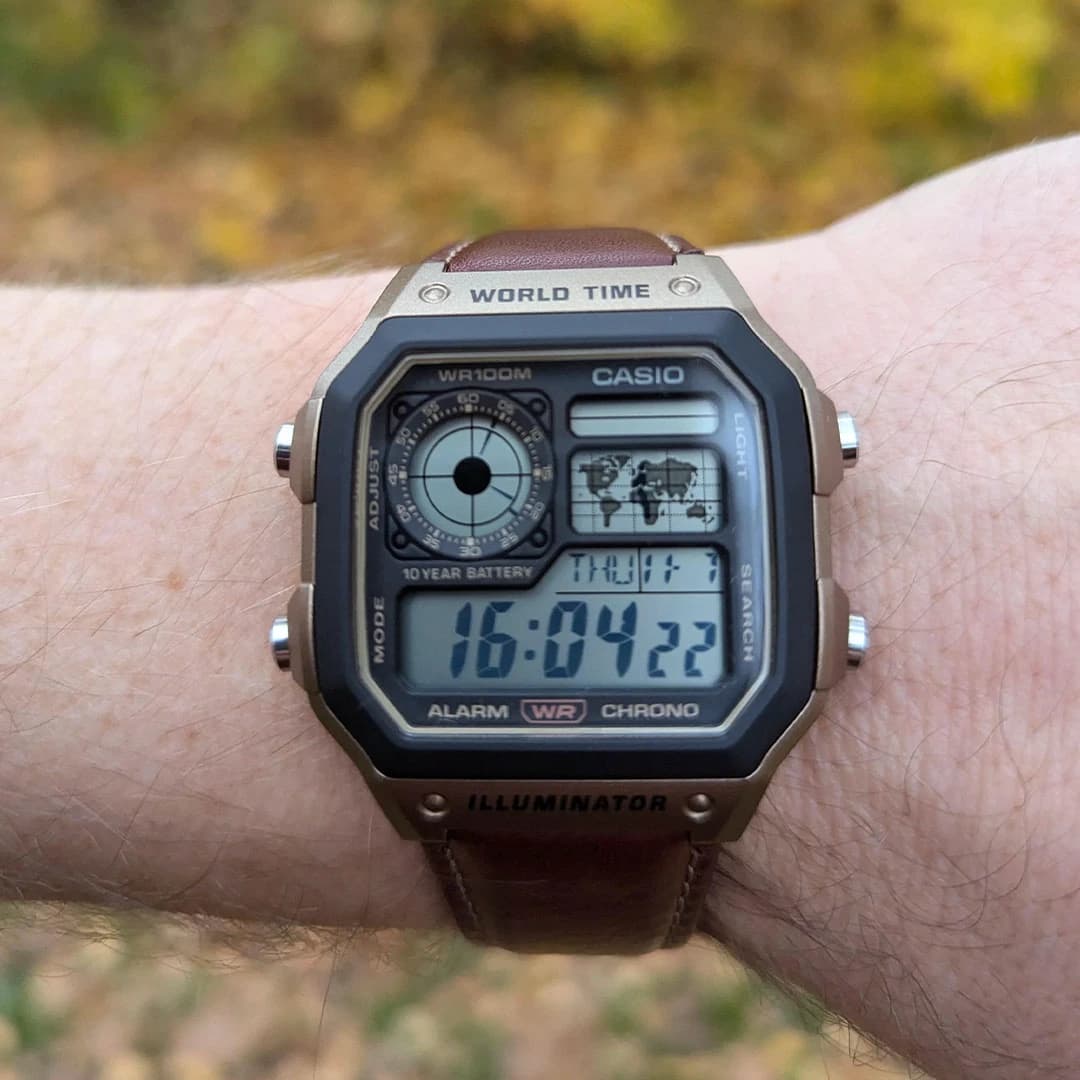 ساعت مچی کاسیو جنرال AE-1200WHL-5A — تصویر ۱۰
