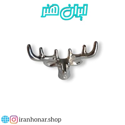 سر گوزن نقره ای