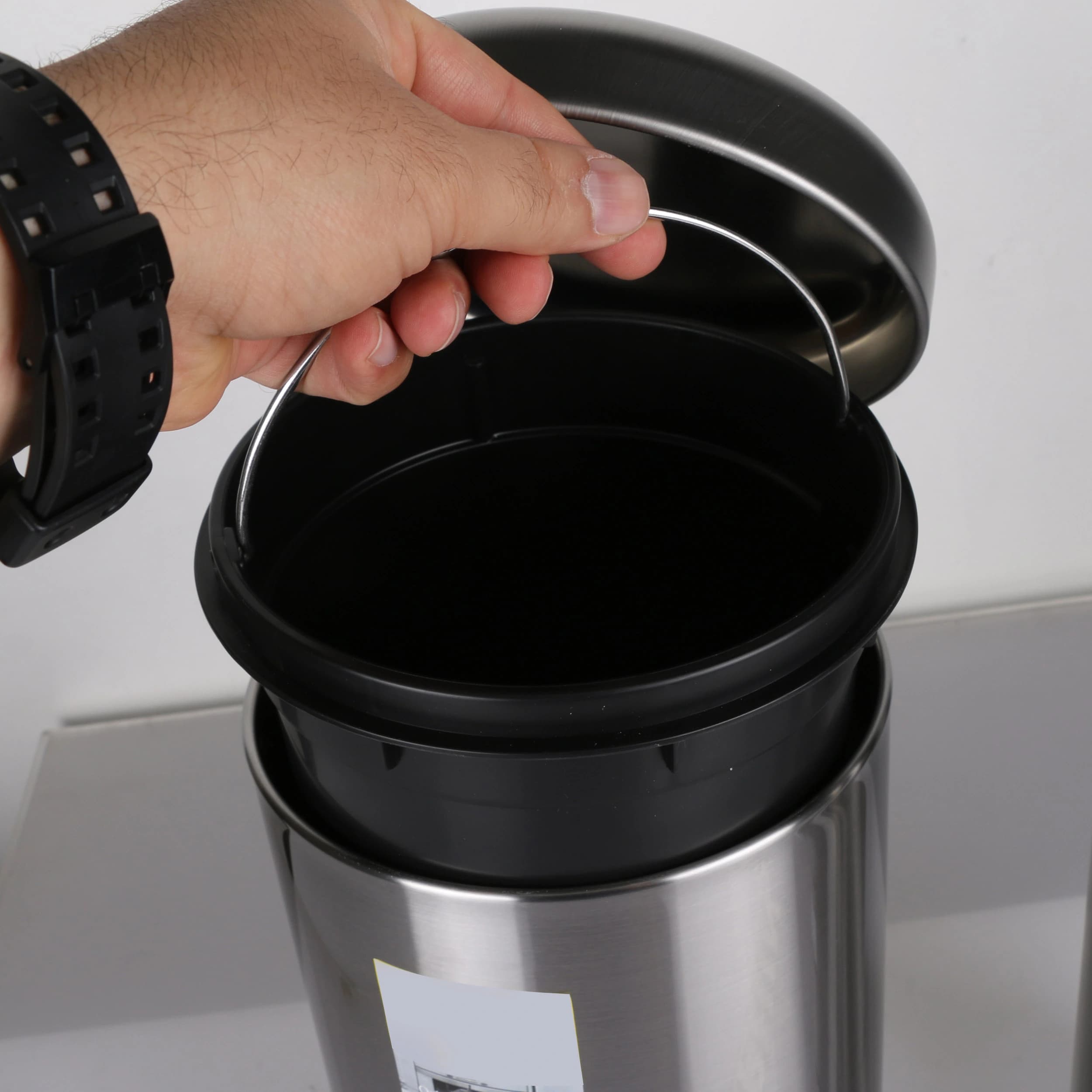 ست سطل زباله و فرچه دلفین مدل Pry-33-C — تصویر ۴