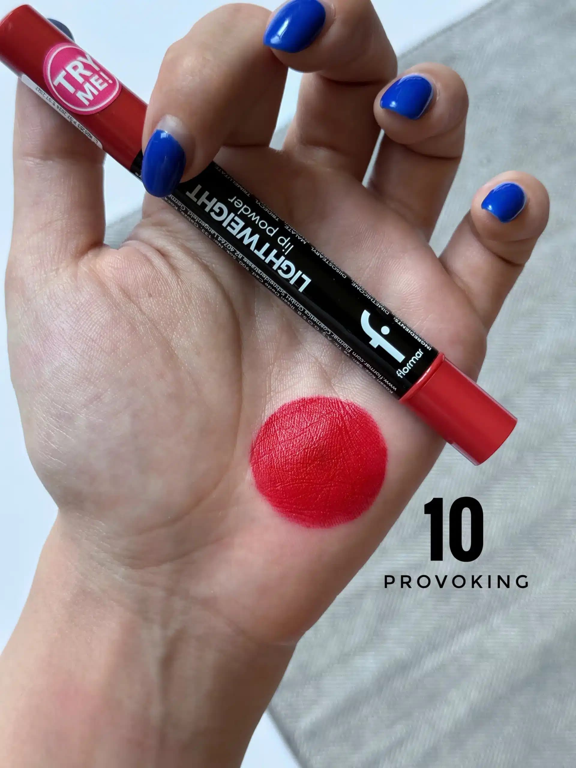 رژلب مایع سر اسفنجی فلورمار Flormar مدل Lightweight Lip Powder کد 010 — تصویر ۲