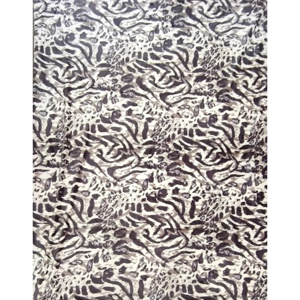 پتو مسافرتی یک نفره طرح پوست حیوانات برند FLANNEL