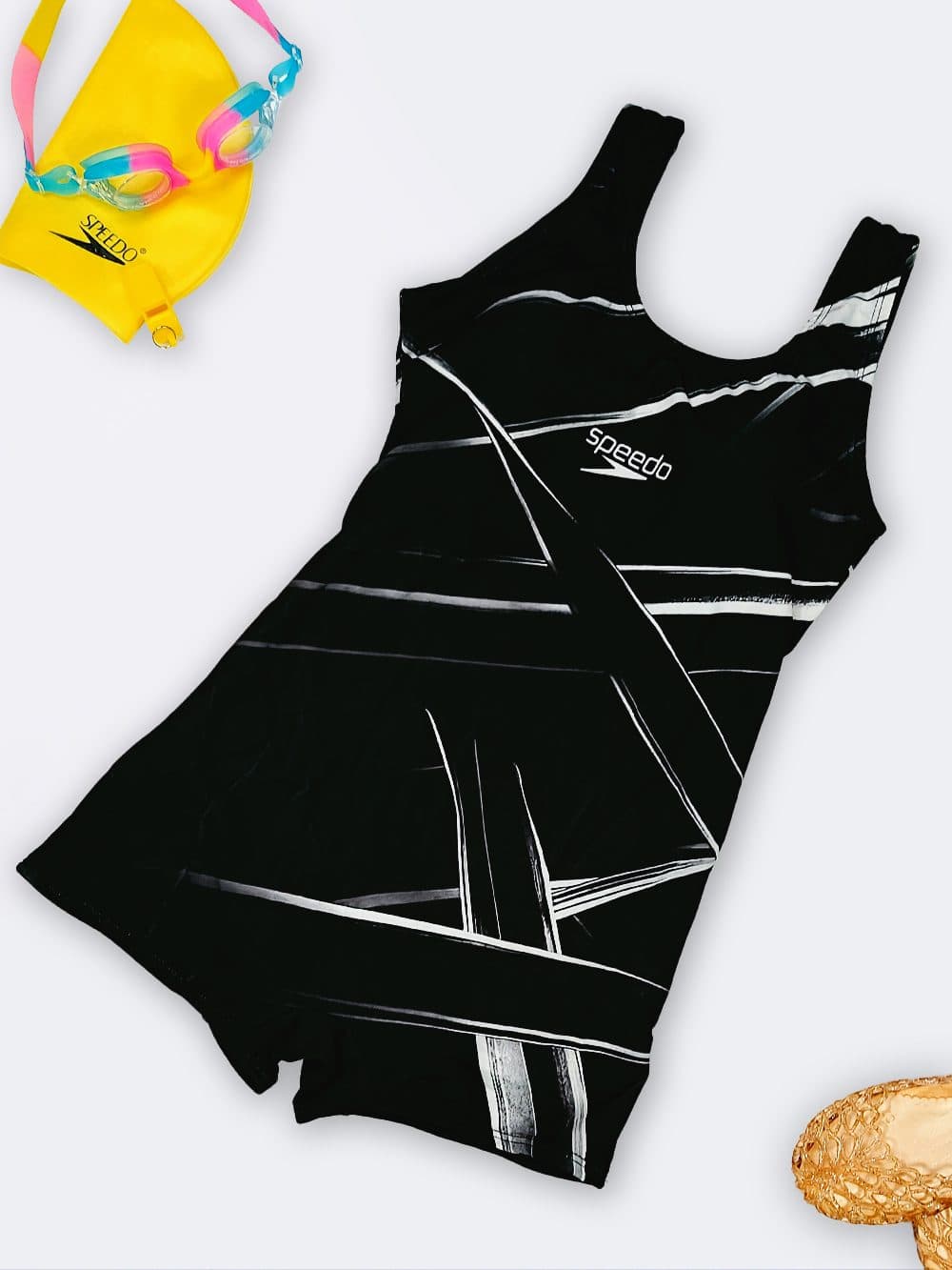 مایو پادار زنانه کوتاه کاپدار متحرک برای استخر برند اسپیدو ( Speedo ) مشکی رنگ