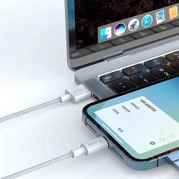 کابل تبدیل USB-C به لایتنینگ مک دودو مدل CA-2761 طول 1.2 متر — تصویر ۳
