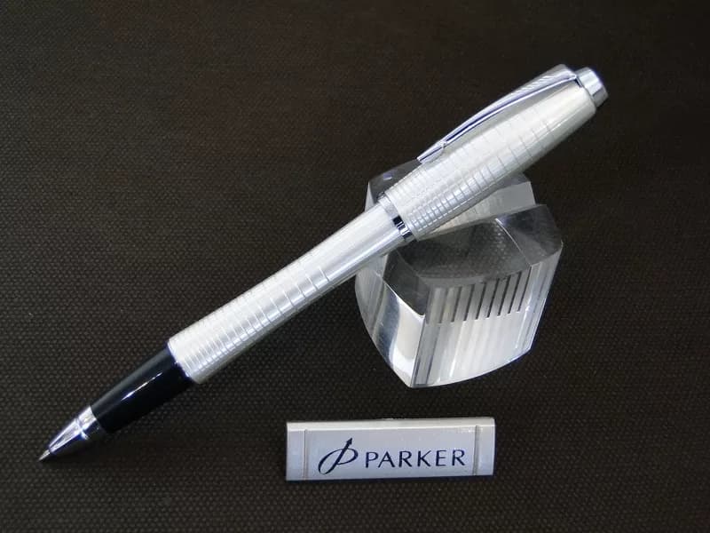 روان‌نویس پارکر اربن پریمیوم | PARKER URBAN PREMIUM Rollerball Pen — تصویر ۳