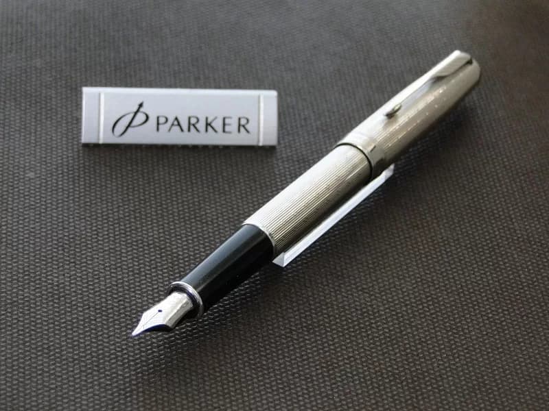 خودنویس پارکر مدل سونت چیزل (نقرهای گیره کروم) – PARKER SONET CHIZEL — تصویر ۲