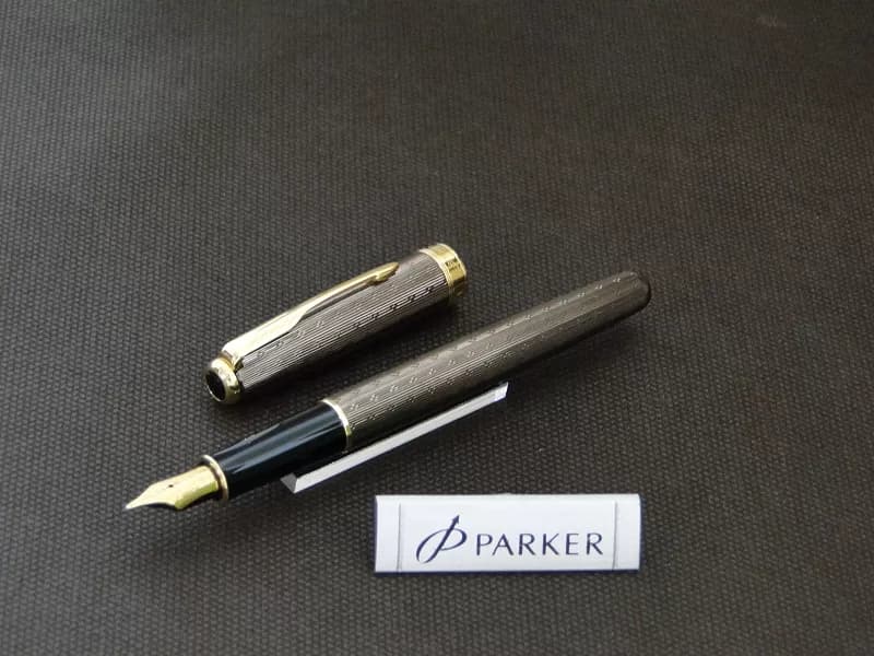 خودنویس پارکر مدل سونت چیزل (شکلاتی گیره طلا) – PARKER SONET CHIZEL