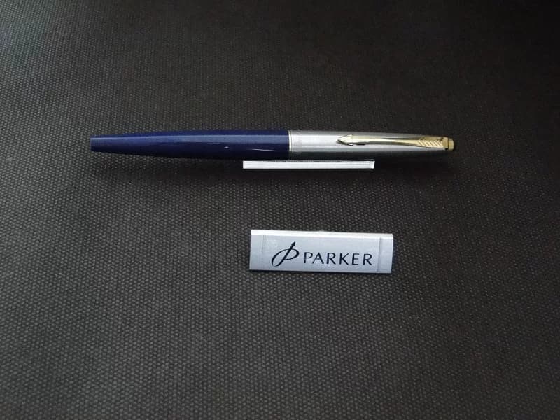 روان نویس نیمه استیل پارکر مدل ۴۵ – PARKER 45 RP — تصویر ۳