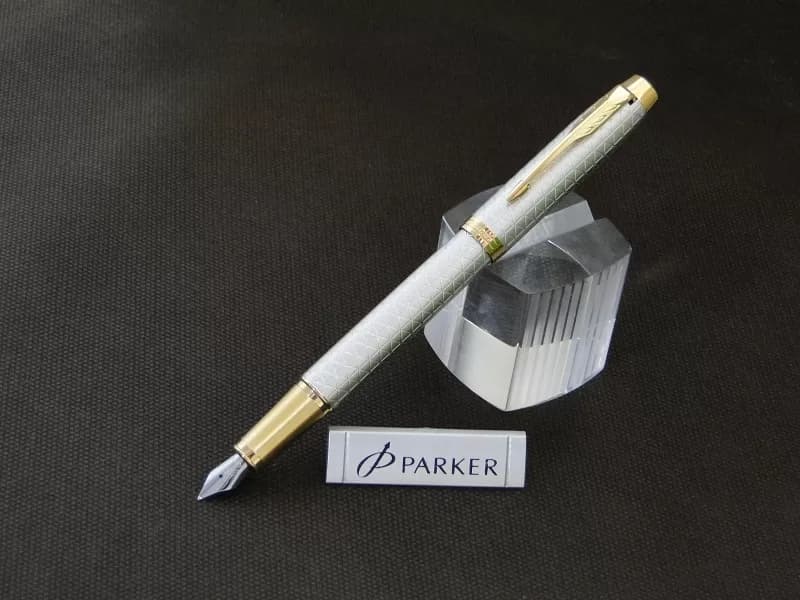 خودنویس پارکر مدل ای ام پریمیوم (کروم گیره طلایی) – PARKER IM premium — تصویر ۵