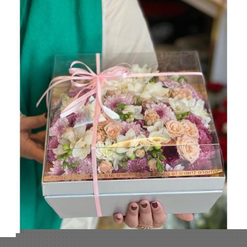 تحویل فوری دسته گل درگروه صنعتی کرمان خودرو 2971