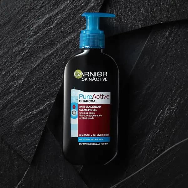 ژل شستشوی زغال گارنیر کنترل چربی پوست Garnier saf & temiz — تصویر ۵