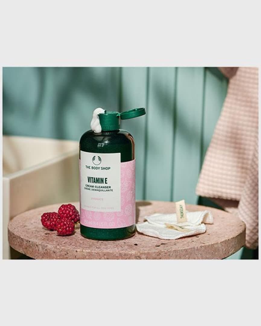 کرم شستشوی صورت بادی شاپ حاوی ویتامین The Body Shop E — تصویر ۲