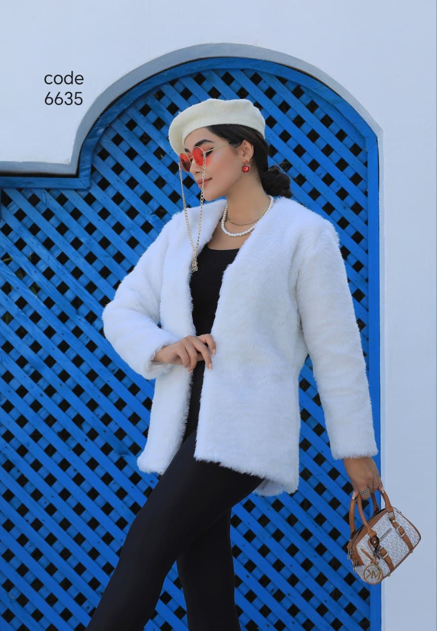 مانتو پاییزی خزدار — تصویر ۲