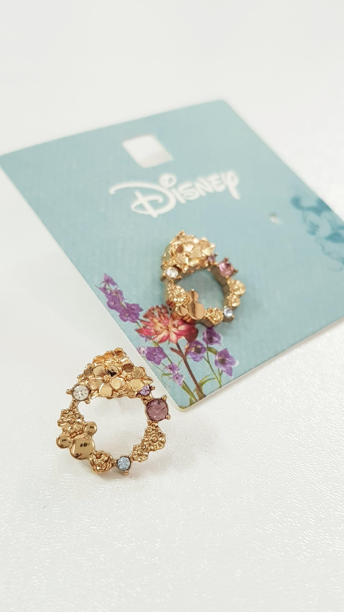 گوشواره طلایی نگین مولتی کالر میکی موس برند دیزنی Disney — تصویر ۵
