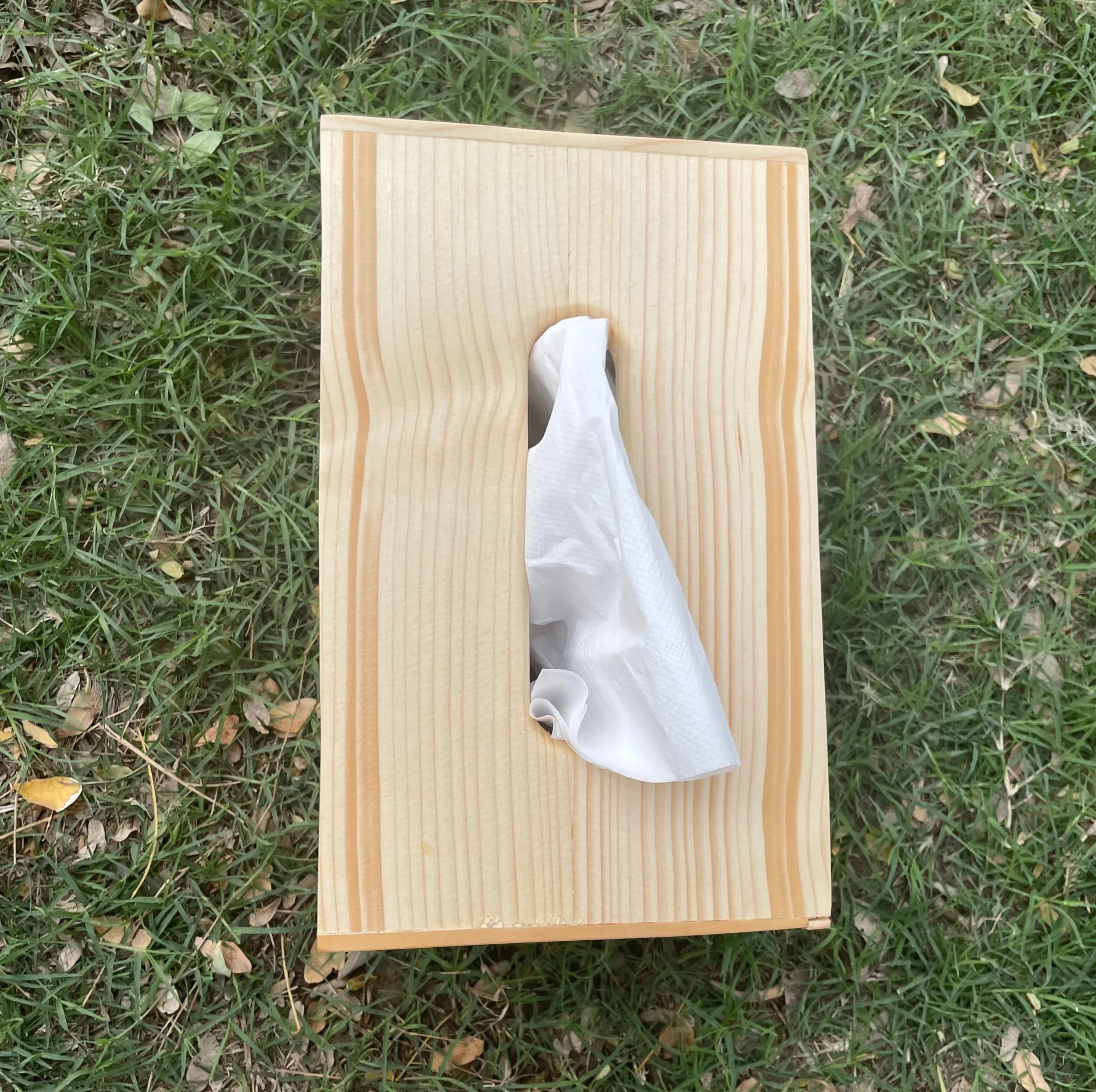 جعبه دستمال کاغذی طرح رادیو — تصویر ۵