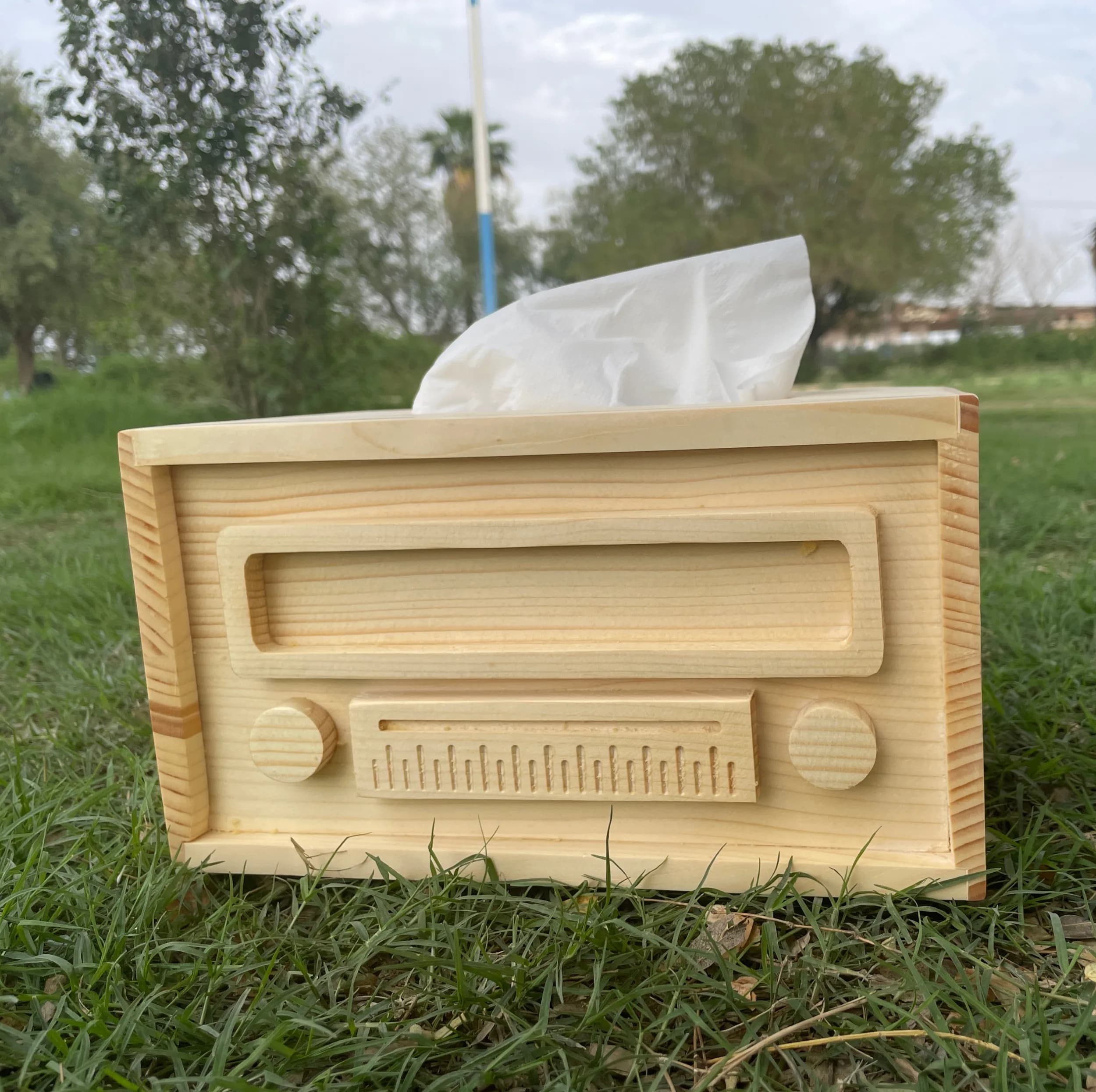 جعبه دستمال کاغذی طرح رادیو — تصویر ۲