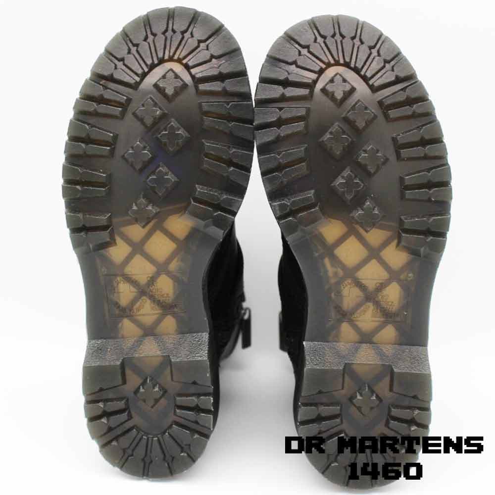 بوت دکتر مارتنز مدل 1460 زنانه سگک دار مشکی Dr. Martens 1460 Buckle Pull Up Black — تصویر ۷