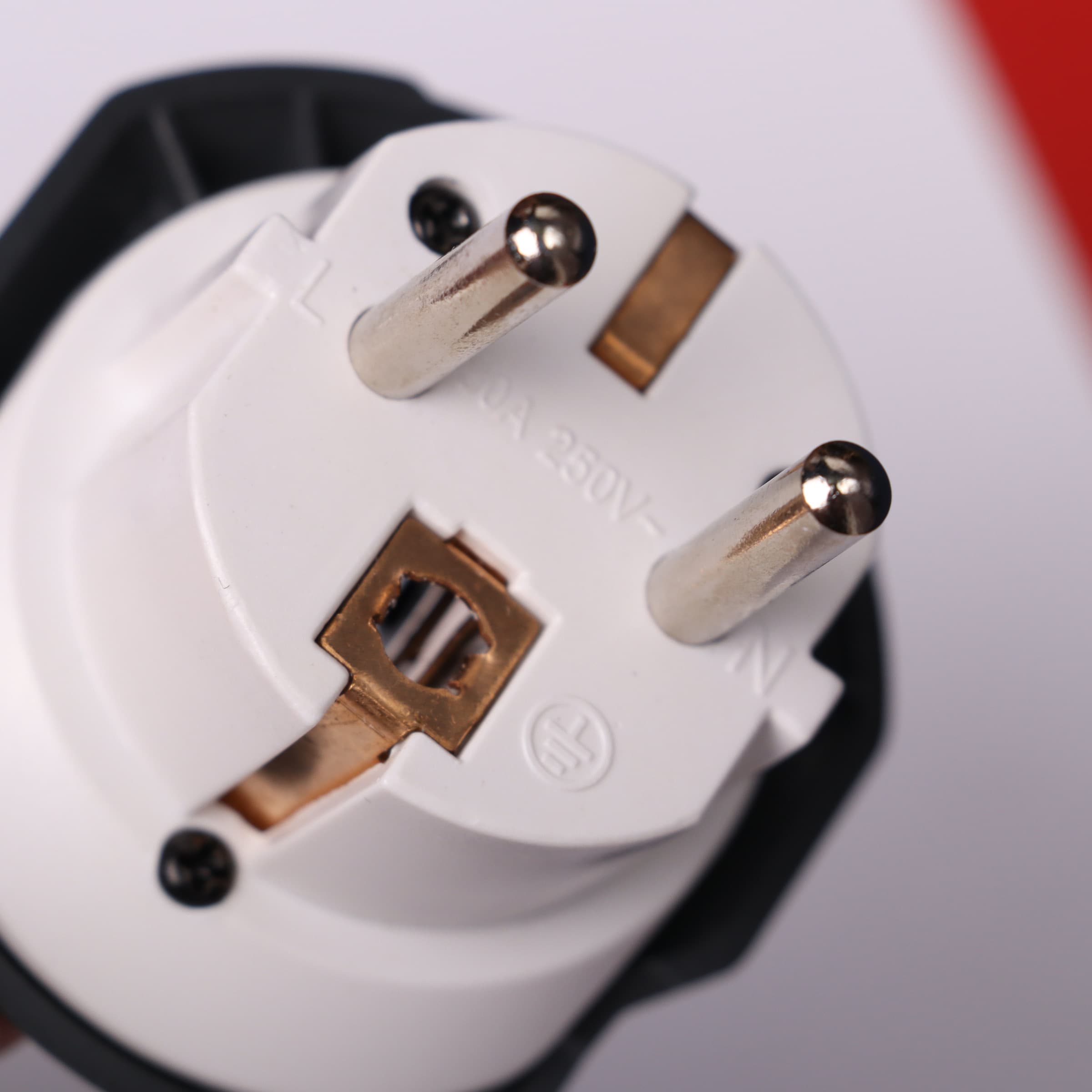 تبدیل برق 3 به 2 مدل MAX-110-30A — تصویر ۸