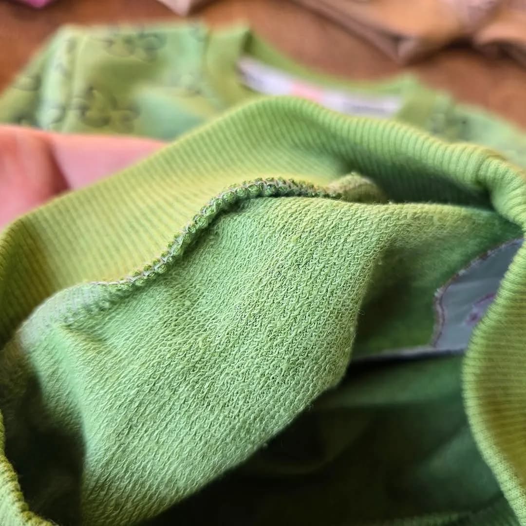 بلوز شلوار گل گلی طرح قارچ کد 4217 — تصویر ۳