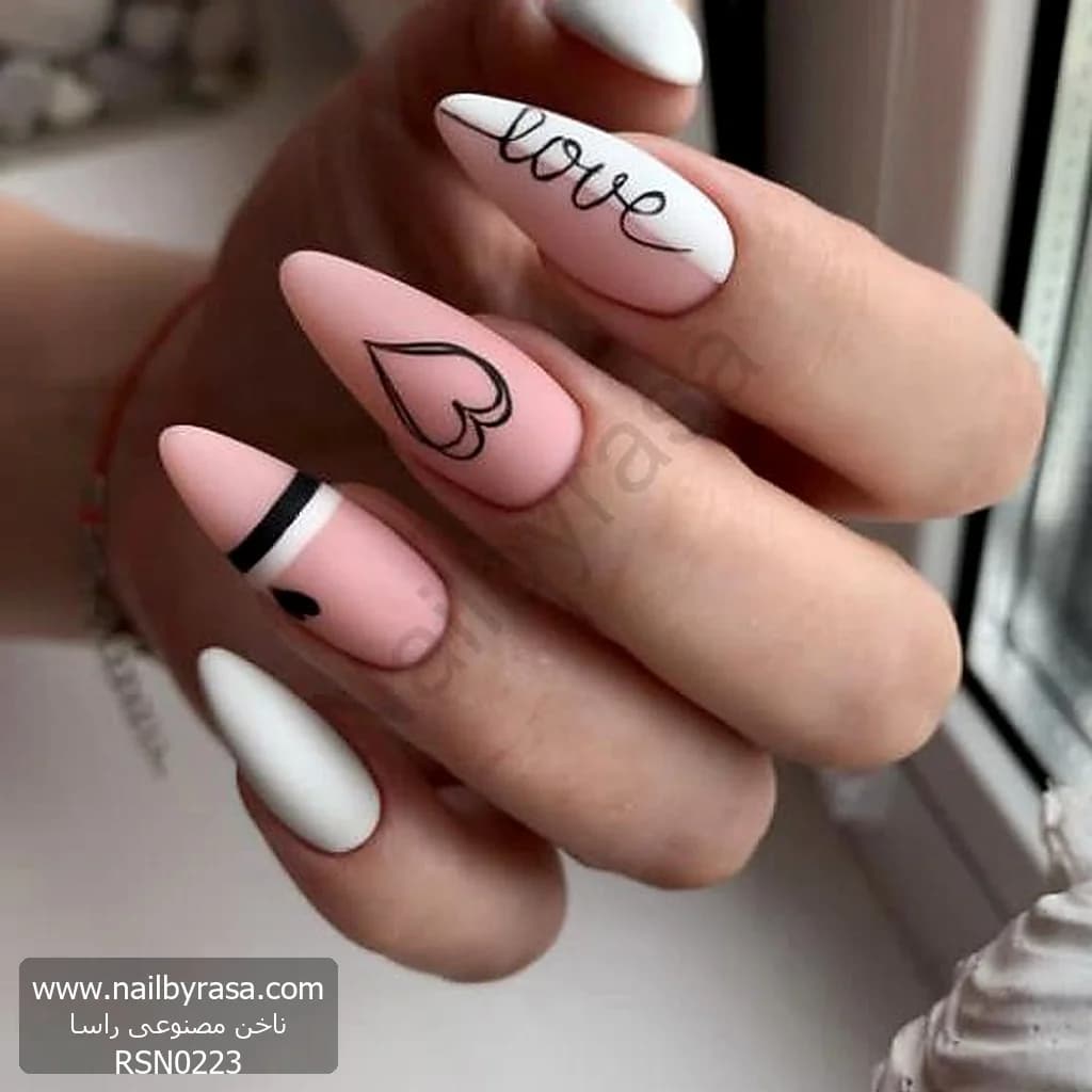 ناخن مصنوعی مدل هلویی سفید طرح love راسا – RSN0223