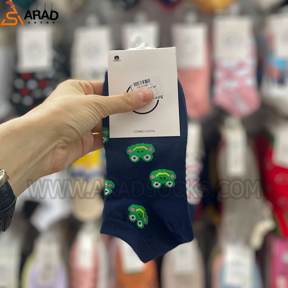جوراب مچی فانتزی طرح قورباغه — تصویر ۳