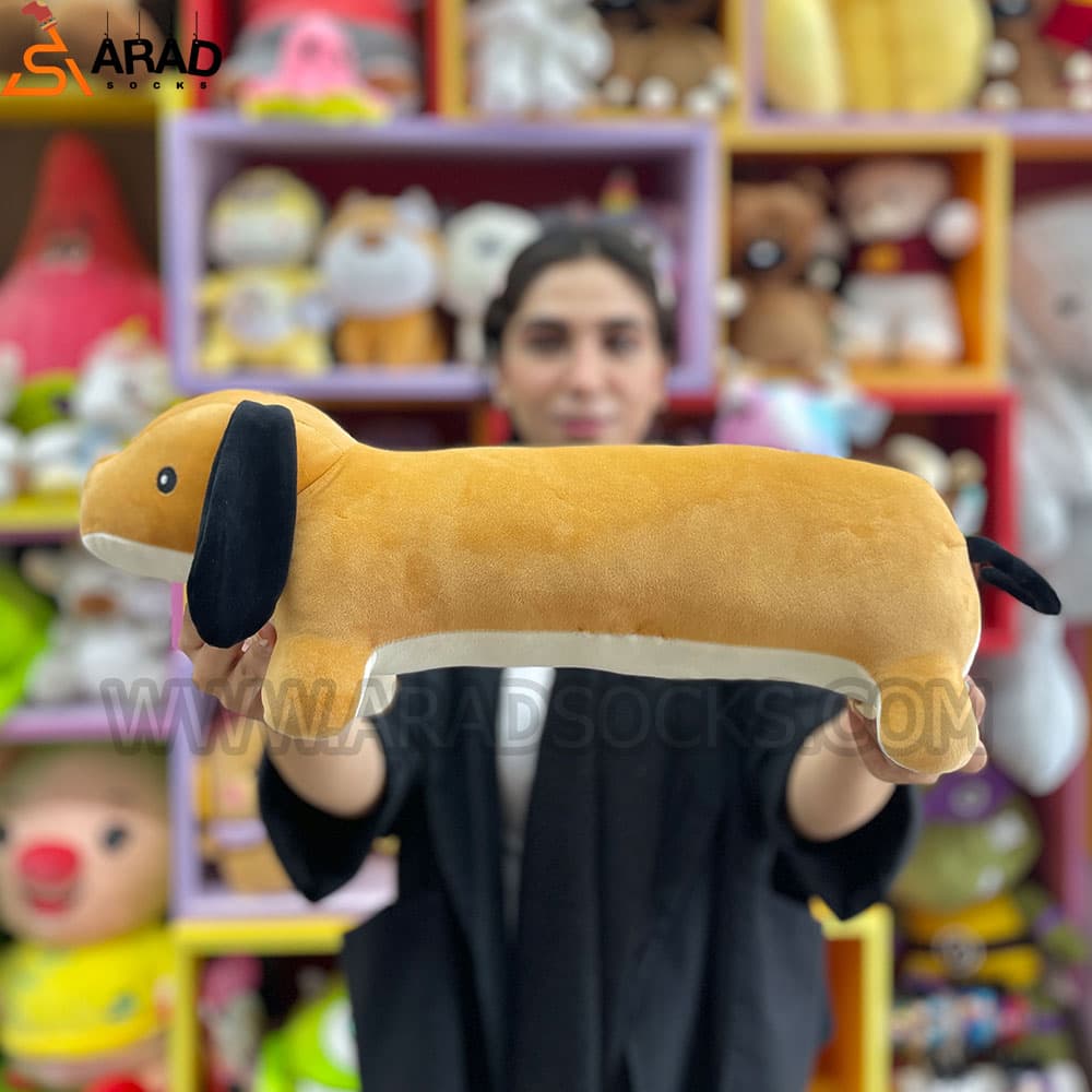 عروسک وارداتی طرح سگ سوسیسی — تصویر ۲