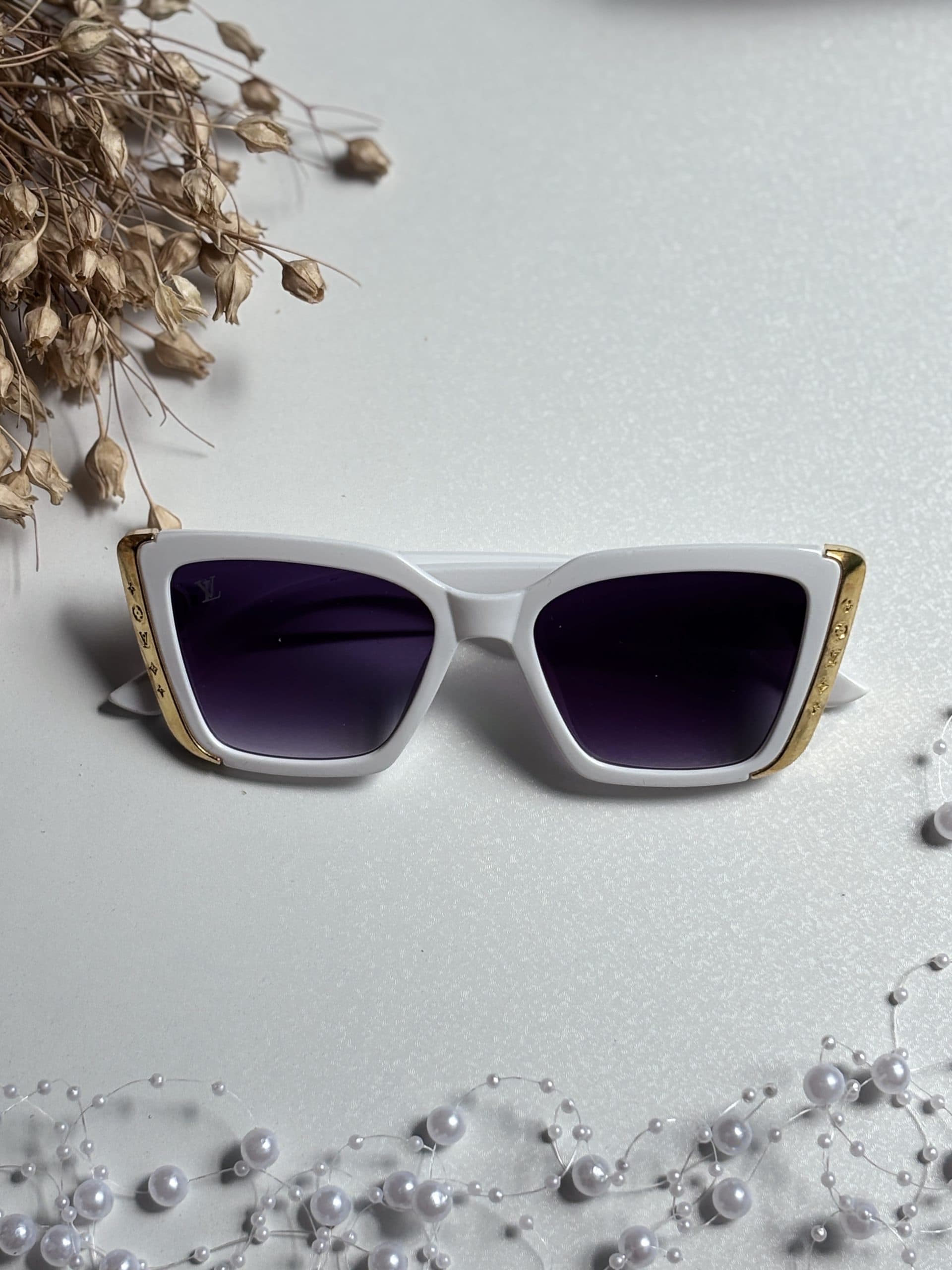 عینک آفتابی برند LV زنانه سفید یووی 400