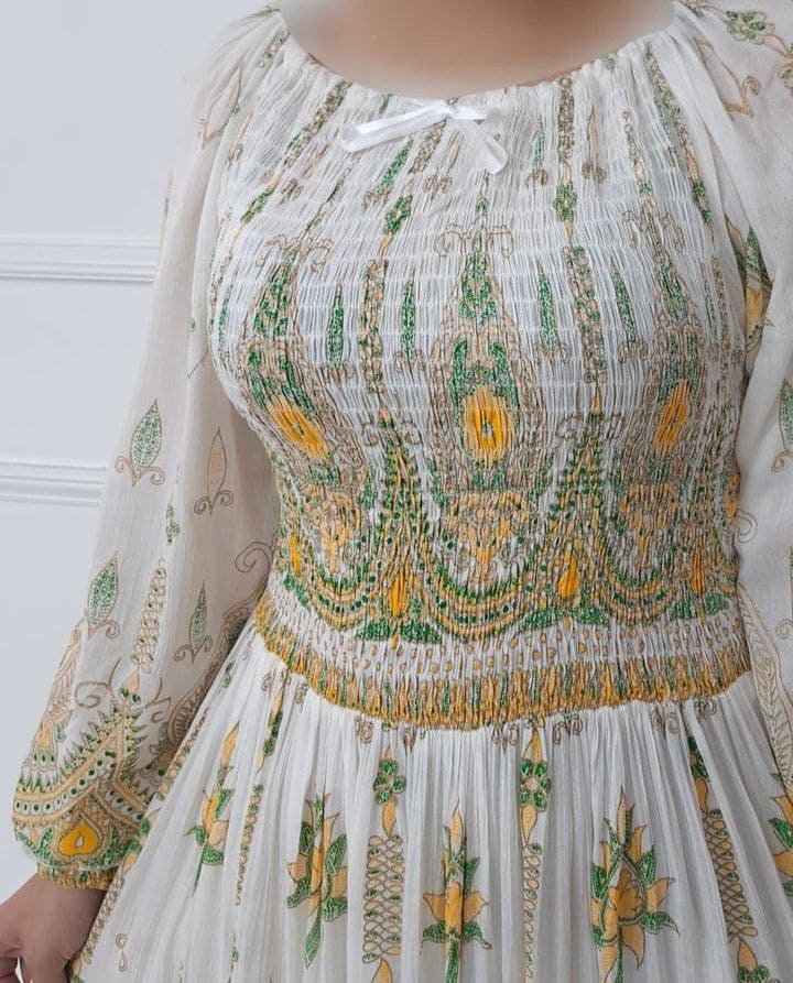 پیراهن ساحلی نخ کریشه طلاکوب وارداتی/کد326 — تصویر ۸