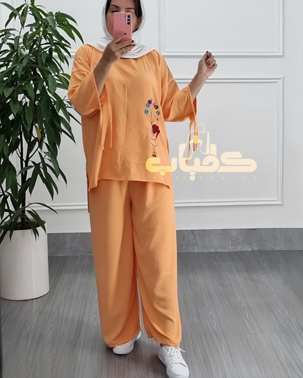 ست بلوزشلوار ابروباد طرح بادکنکی/کد205 — تصویر ۳