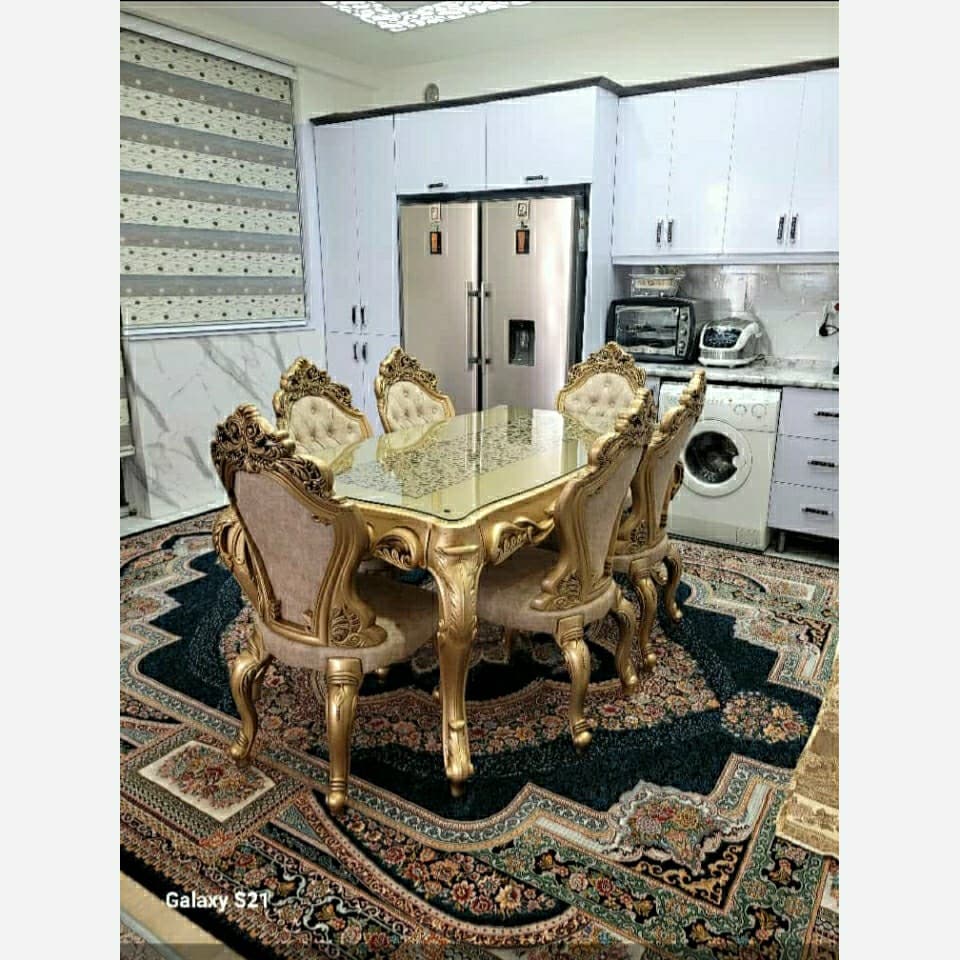 میز و صندلی پلیمری شش نفره طلایی مات مبلمان فرنا مدل 1113934 — تصویر ۲