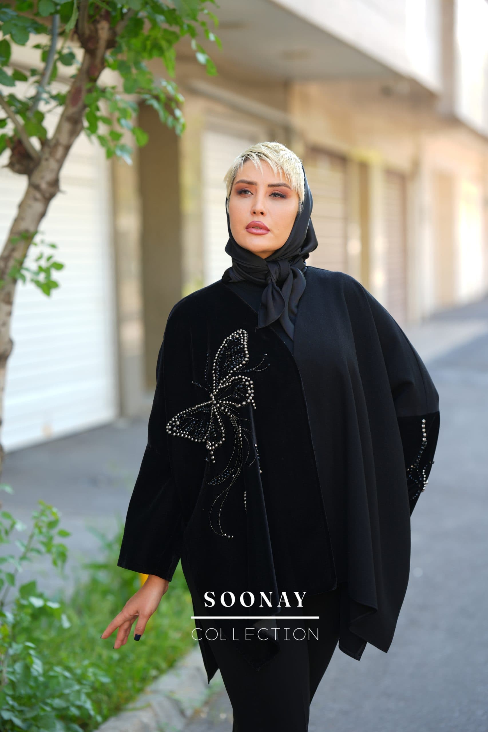 مانتو پانچو مشکی مجلسی طرح MARIPOSA NEGRA