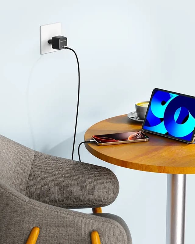 آداپتور شارژ 45W پاورولوژی با کابل تایپ سی Powerology QX 45W GaN Adapter PWCUQC056 — تصویر ۴