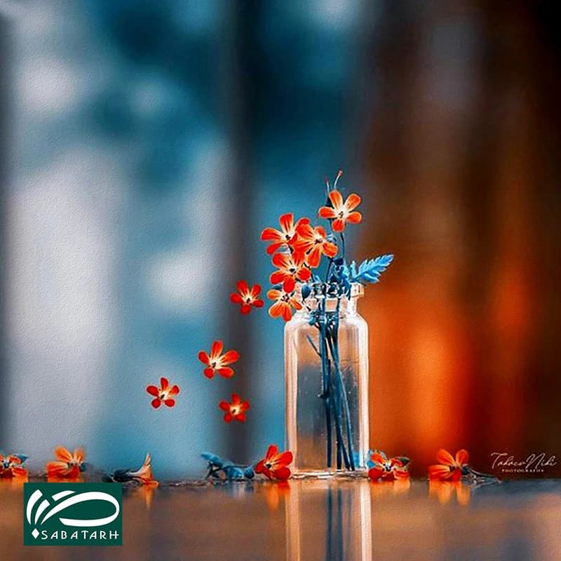 تابلو شاسی صبا طرح مدل گل و گلدان شیشه ای کد M221 — تصویر ۳