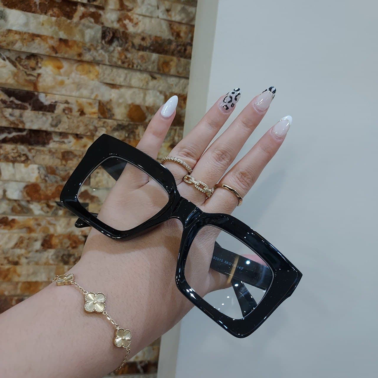 عینک اسپورت زنانه و مردانه طرح celine — تصویر ۷