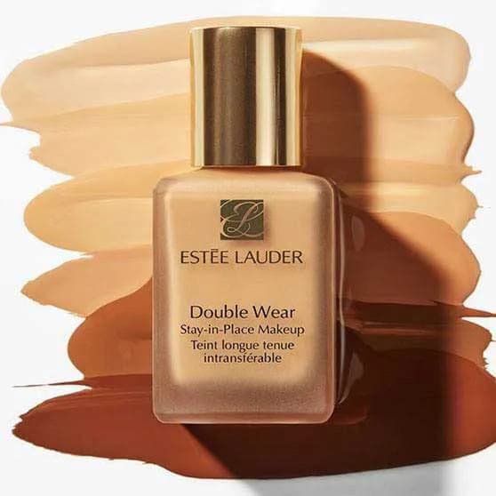 کرم پودر استی لادر Double Wear شماره 1W1 — تصویر ۱۱