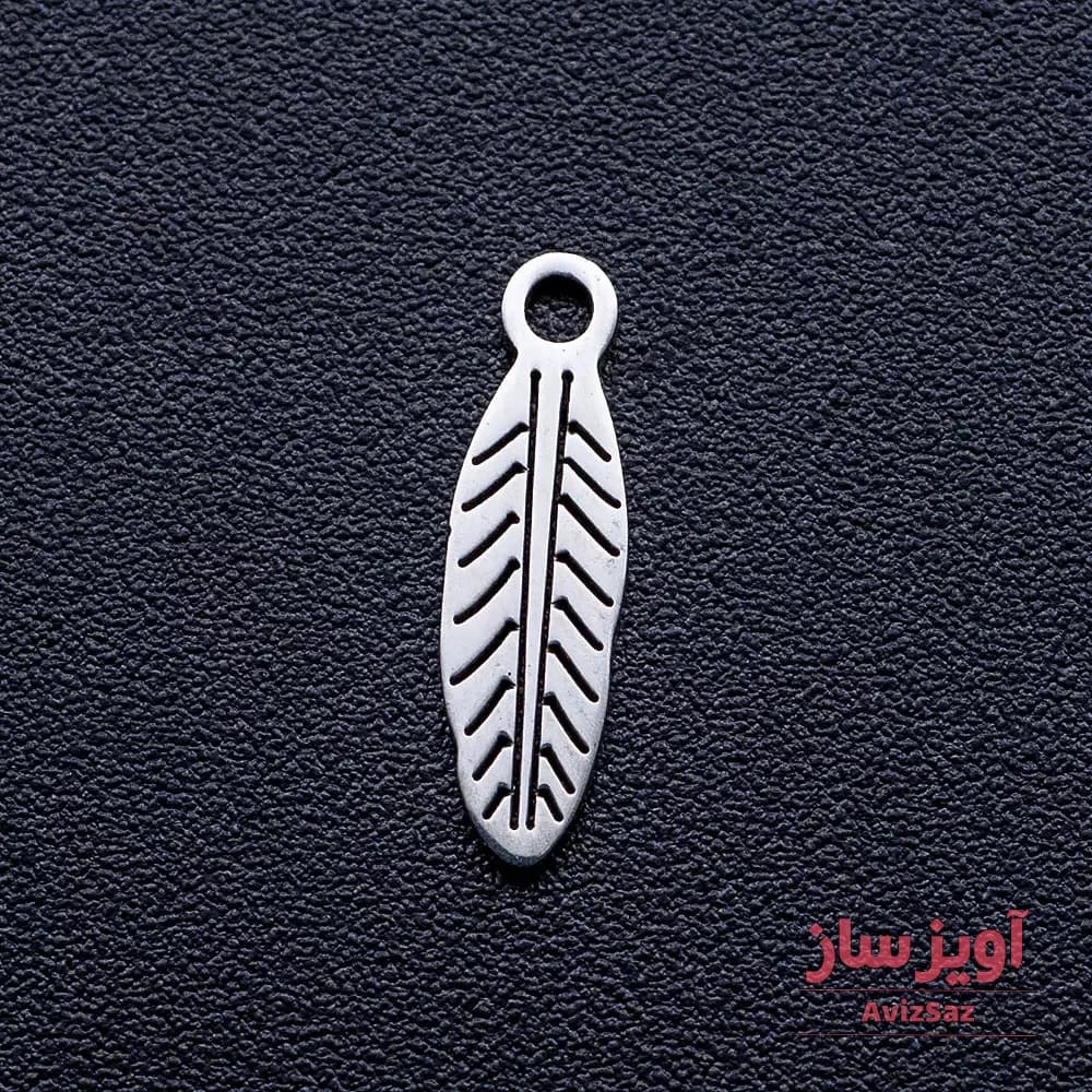 گردنبند پر پرنده کد 101832