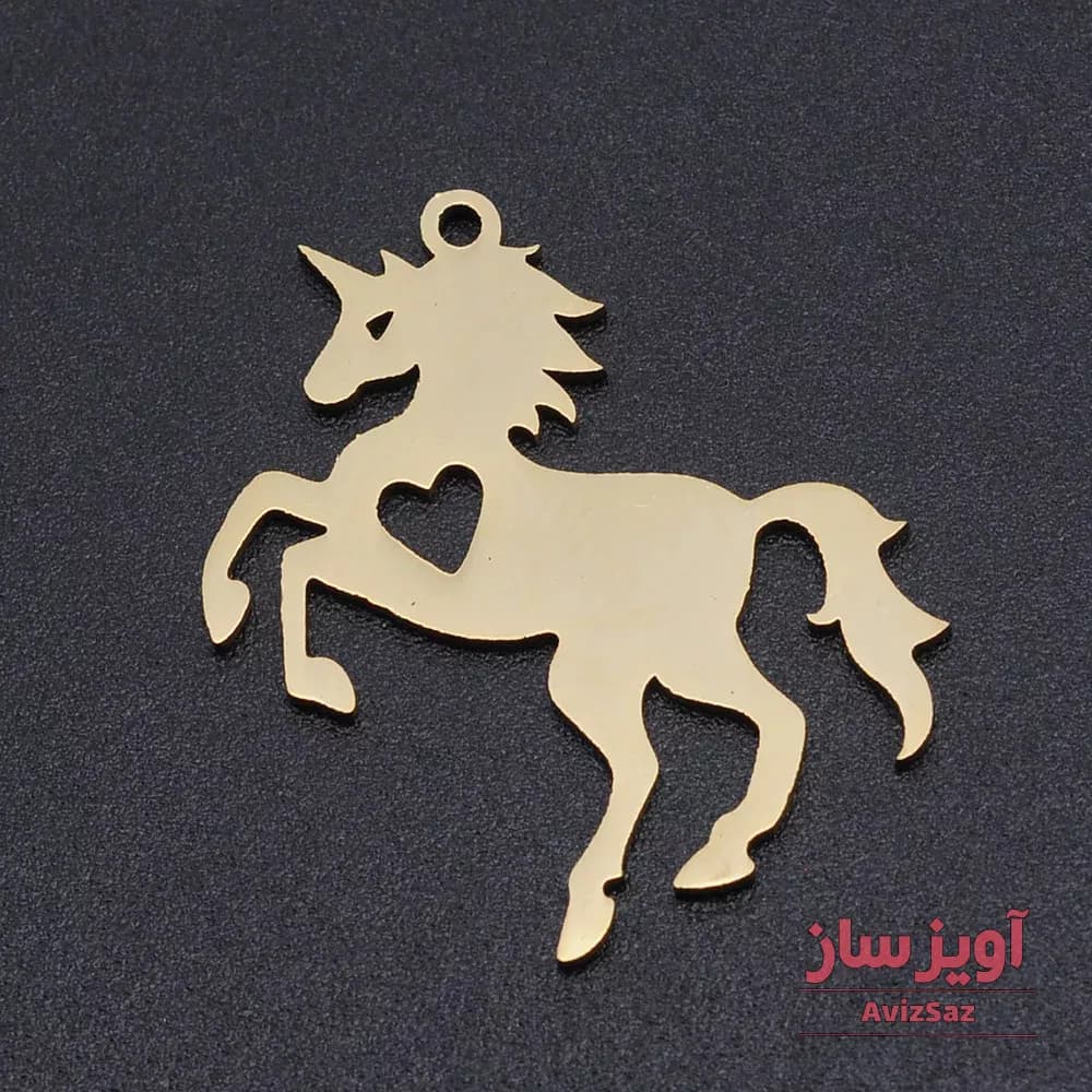 گردنبند اسب تک شاخ کد 101761